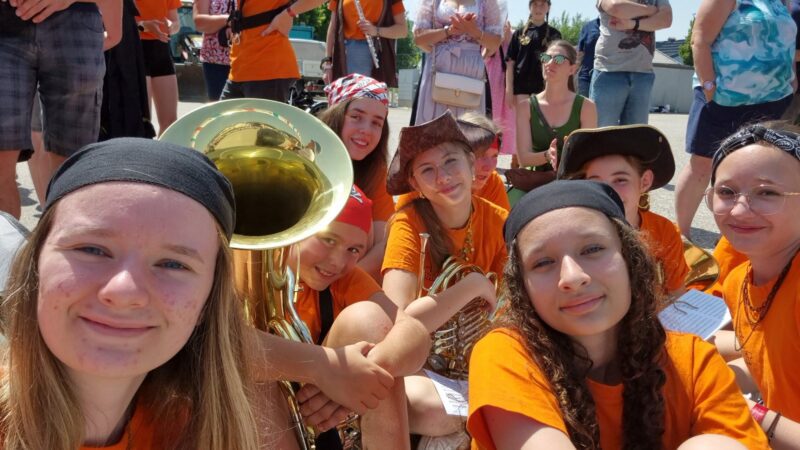 Ck4KTFNuYXBjaGF0LzEzLjQ1LjAuNTIgKFNNLVM5MjFCOyBBbmRyb2lkIDE1I1M5MjFCWFhVNkJZRTcjMzU7IGd6aXApIFYvTVVTSFJPT00=