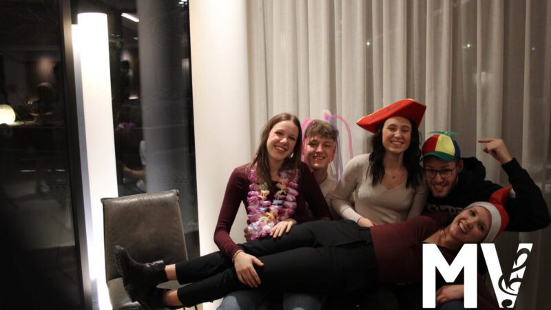 20260109-195333-803589_1